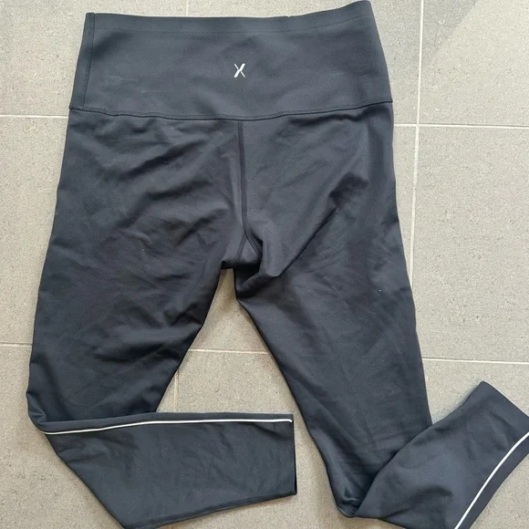 Knix HiTouch High Rise Legging Set - Picture 2 of 7